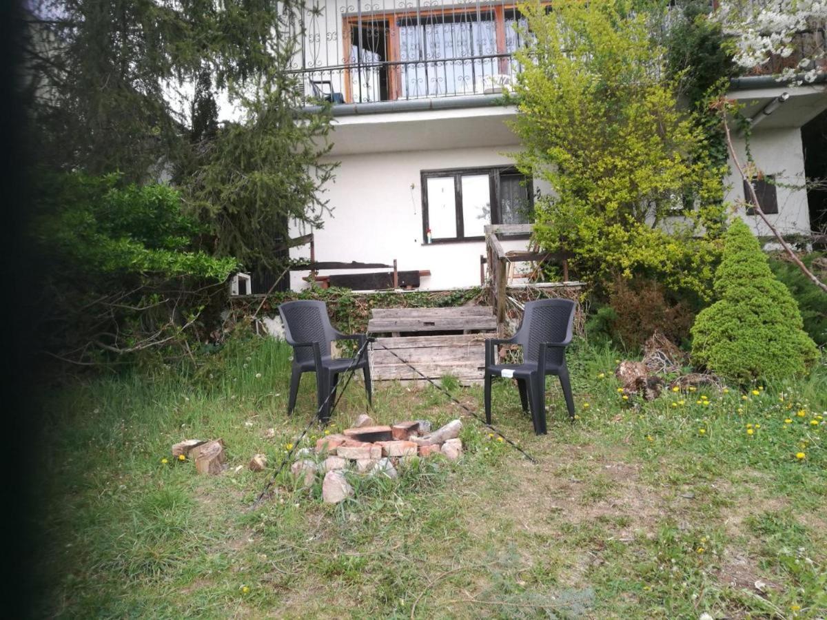 Apartamento Sunset House Piestany Cervena Veza Banka Exterior foto
