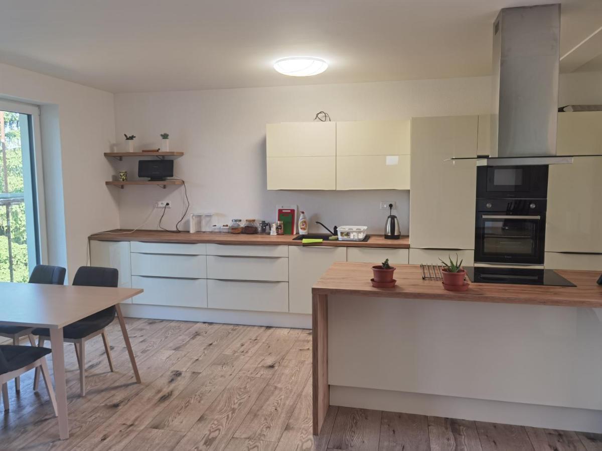Apartamento Sunset House Piestany Cervena Veza Banka Exterior foto